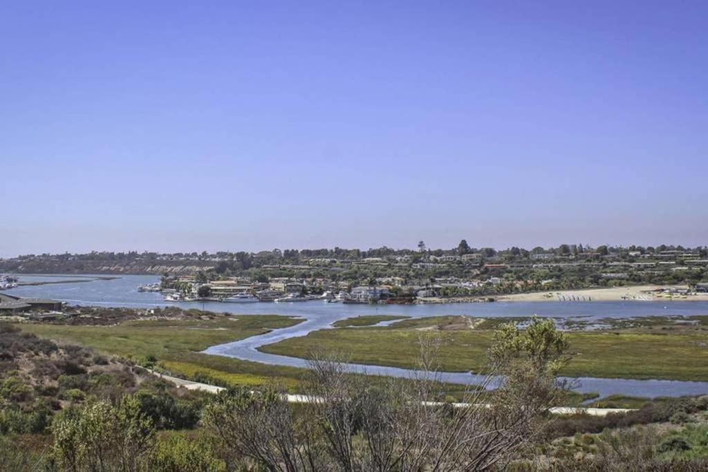 1000#1 Contemporary Home W/ Parking, Grill, & Ac! Newport Beach Exteriör bild